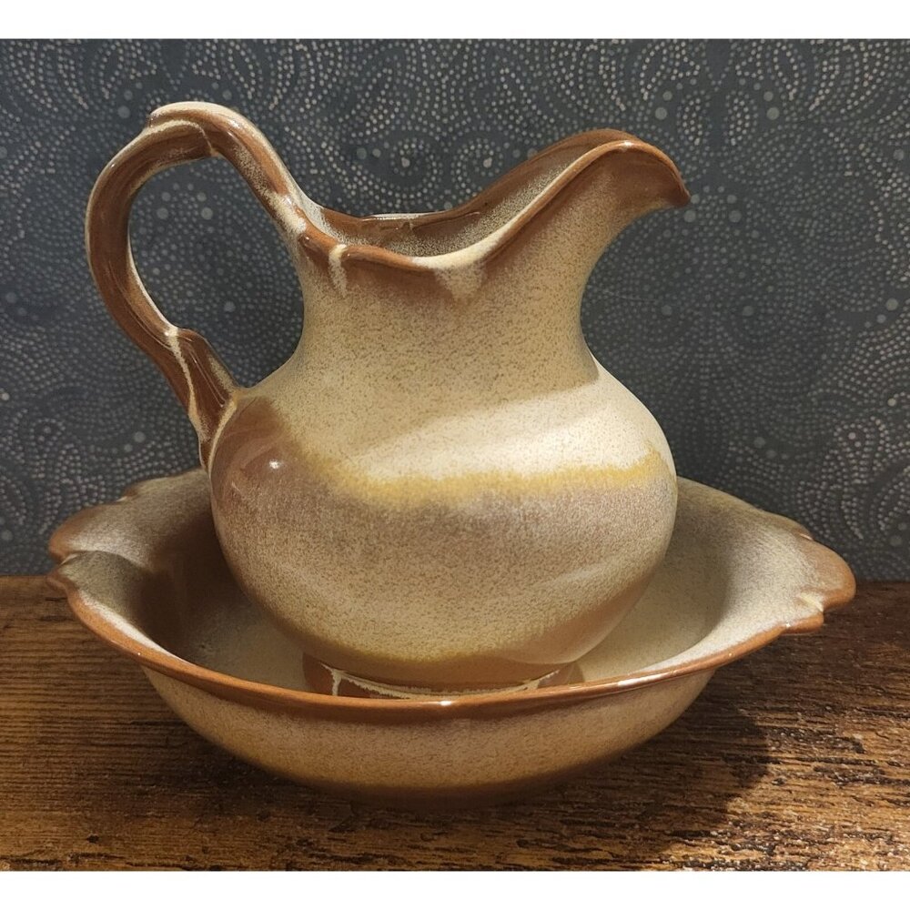 Frankoma Pottery 40A & 40B Set Desert Gold Basin & Pitcher